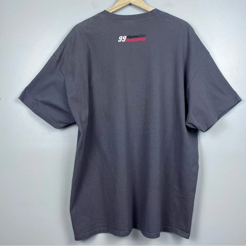 Carl Edwards Signed #99 Vitamin Water Racing Gray Pitcrew Shirt Size 2XL; NASCAR